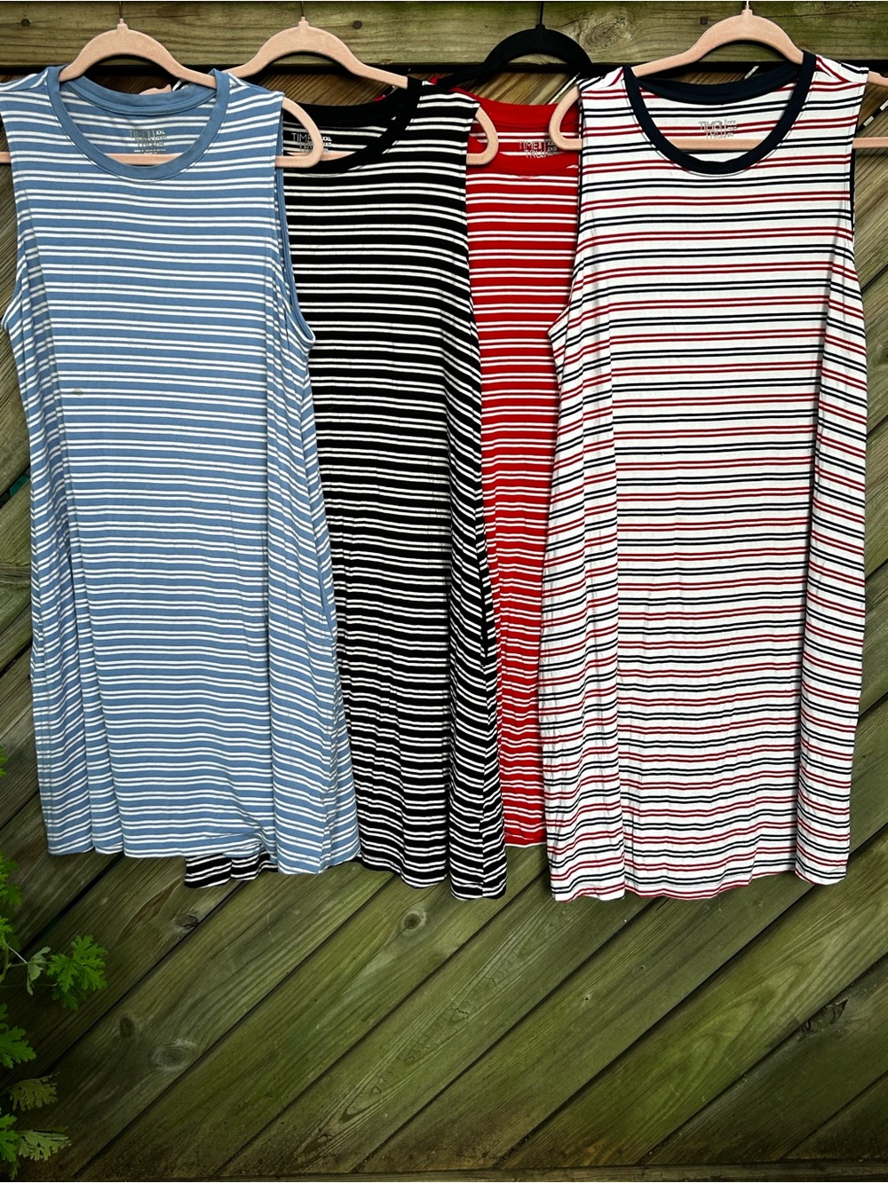 Time and Tru lot of 4 Striped Sleeveless Knit Dresses size XXL (20)